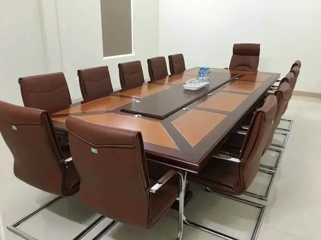 Bàn Họp Gỗ Cao Cấp