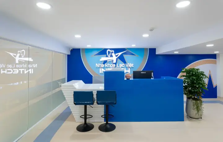 Bàn Làm Việc Ngô Gia Tự