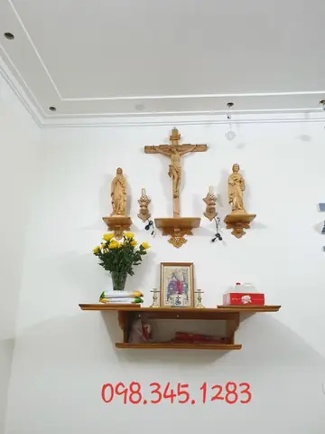 Bàn Thờ Của Người Công Giáo