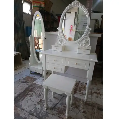 Bàn Trang Điểm Thanh Lý Giá Rẻ