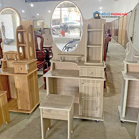 Bàn Trang Điểm Thanh Lý Giá Rẻ