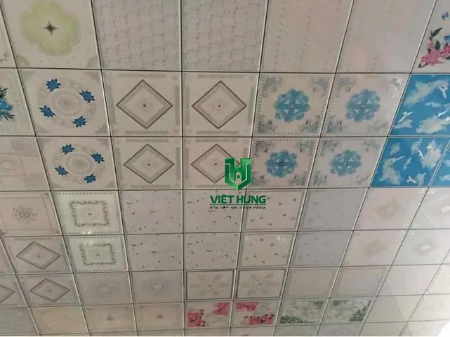 Báo Giá Trần Nhựa 600x600