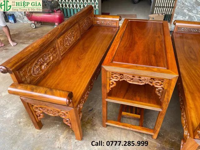 Bộ Trường Kỷ Gỗ Lim Giá Bao Nhiêu