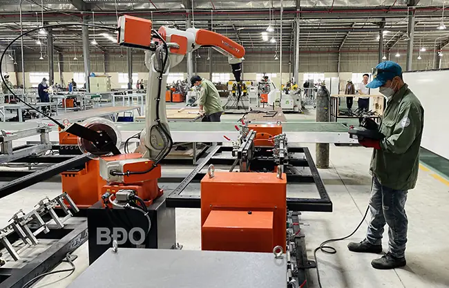 Các Công Ty Sản Xuất Gỗ Công Nghiệp