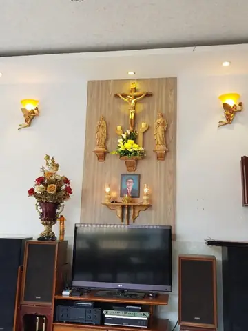 Cách Bài Trí Bàn Thờ Thiên Chúa