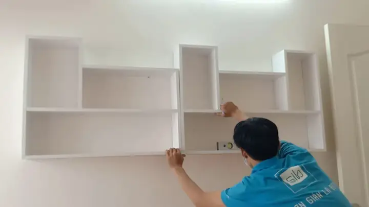 Cách Bắt Kệ Lên Tường