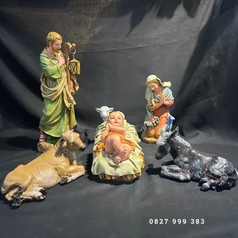 Cửa Hàng Bàn Đồ Thiên Chúa