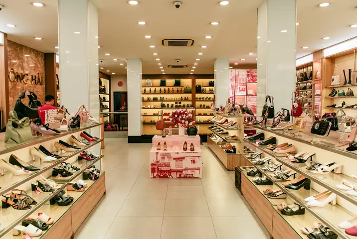 Cửa Hàng Nội Thất Đông Hải