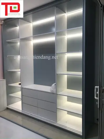 Đèn Gắn Tủ Quần Áo