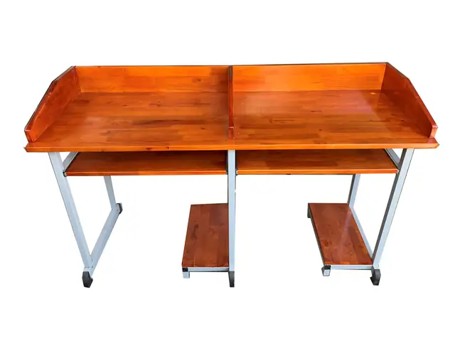 Giá Bộ Bàn Ghế Máy Vi Tính
