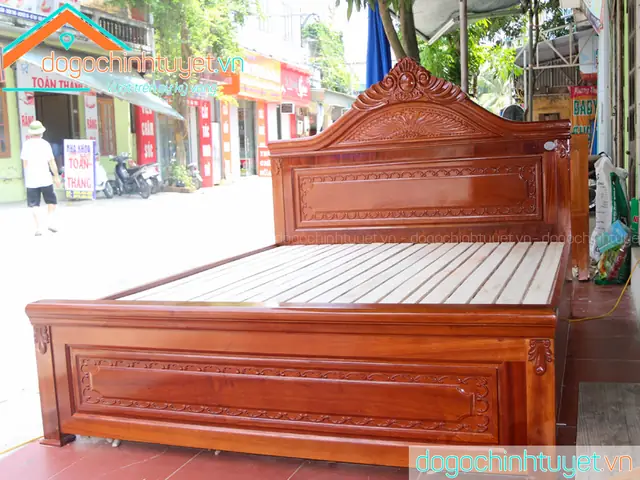 Giường Gỗ Lát Nam Phi