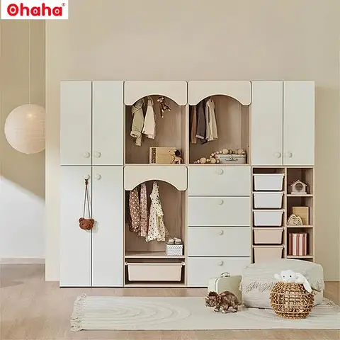 Kệ Đựng Quần Áo Cho Bé