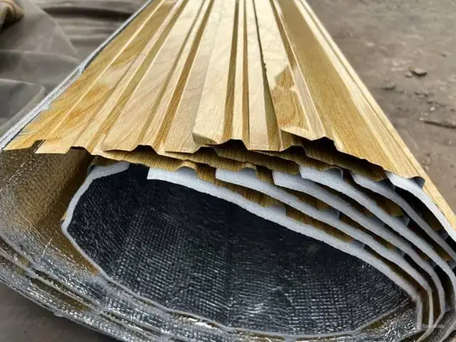 La Phông Tôn Vân Gỗ