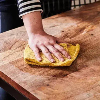 Lau Đồ Gỗ Bằng Gì