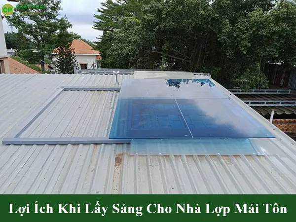 Lấy Sáng Cho Nhà Mái Tôn