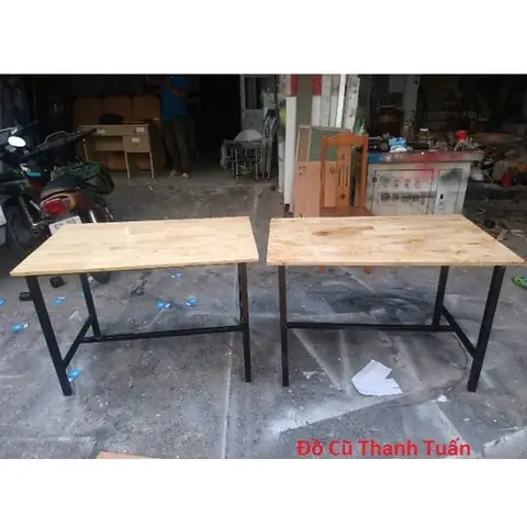 Mẫu Bàn Gỗ Chân Sắt