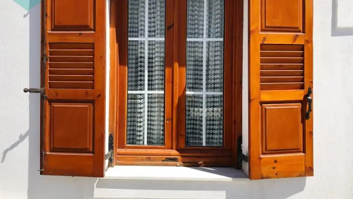 Mẫu Cửa Sổ Gỗ Tự Nhiên Đẹp