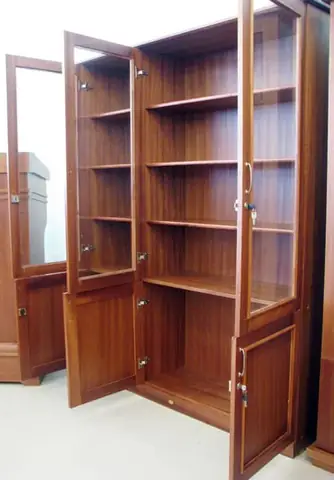 Mẫu Kệ Sách Bằng Nhôm Đẹp