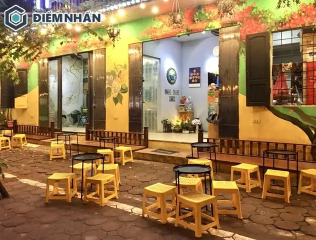Mẫu Quán Cà Phê Vỉa Hè Đẹp