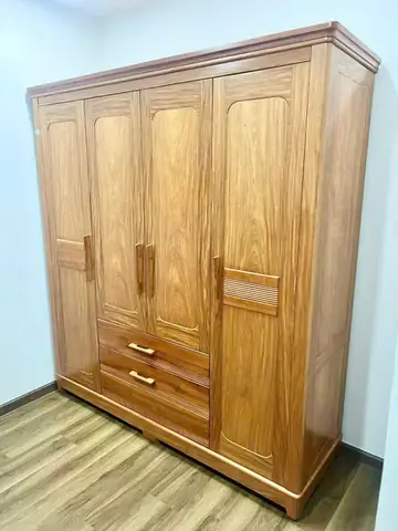 Mẫu Tủ Quần Áo 3 Buồng 4 Cánh