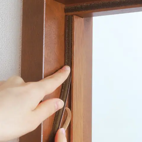 Miếng Dán Cửa Chống Ồn