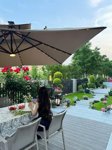Mua Nhà Có Sân Vườn
