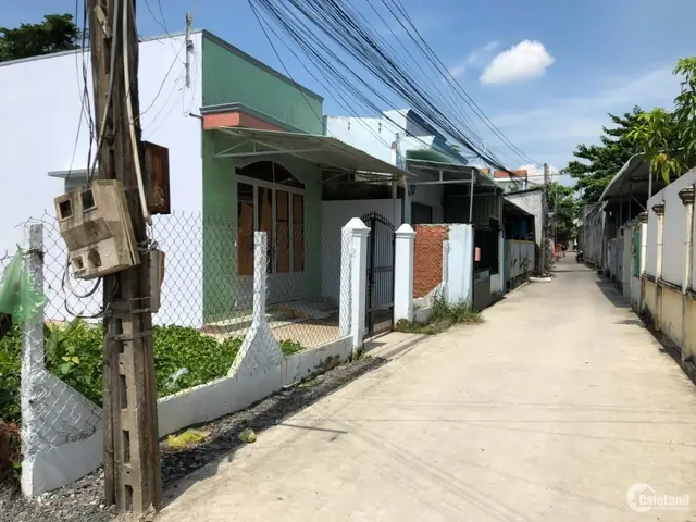 Mua Nhà Có Sân Vườn