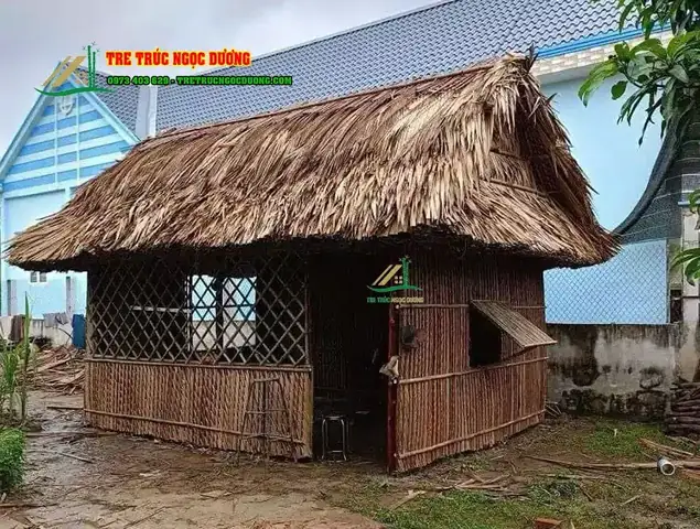 Nhà Lá Ở Miền Tây