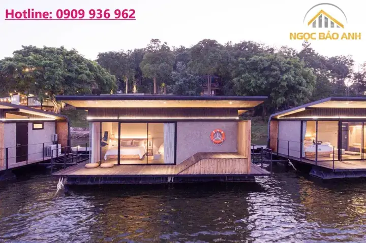 Nhà Sàn Trên Mặt Nước