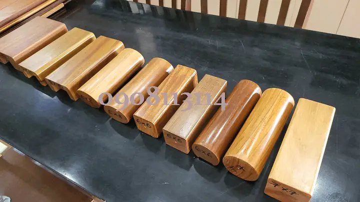 Tay Vịn Cầu Thang Gỗ Hột Xoài