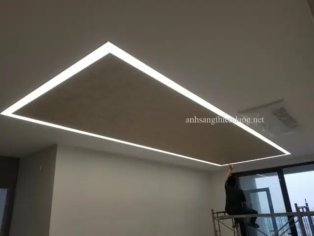 Trần Thạch Cao Hắt Sáng