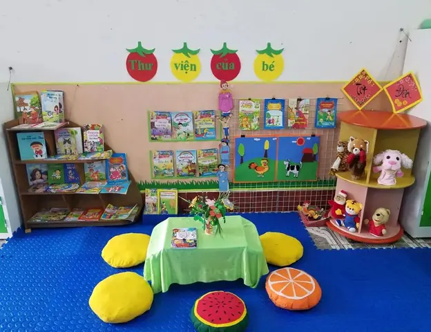 Trang Trí Góc Thư Viện Ngoài Trời