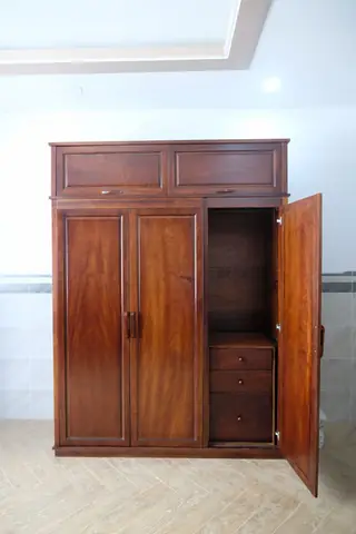Tủ Quần Áo Gỗ Lim