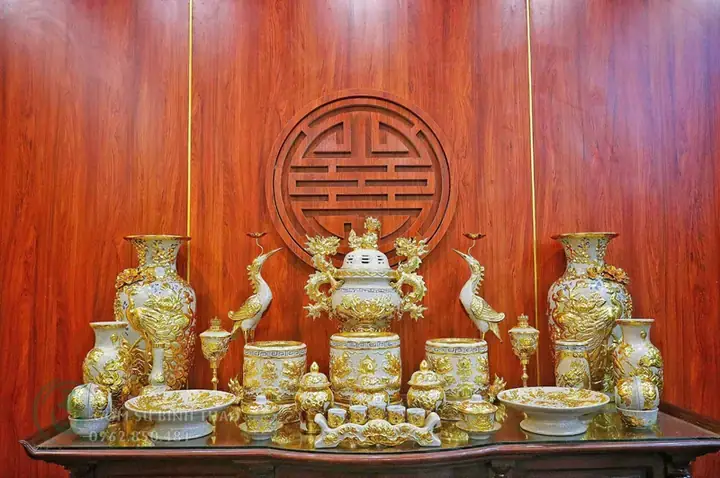 Ý Nghĩa Các Đồ Vật Trên Bàn Thờ